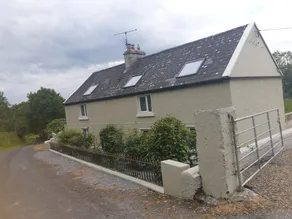 Captivating 3-Bed House - Image 5