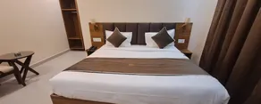 Hotel Urban Residency, Near Prayagraj Junction - Image 2