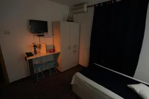 Bucharest West Motel - Image 2