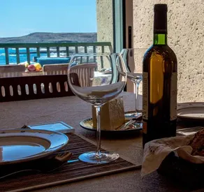 Apartment Poris Sea View - Image 2