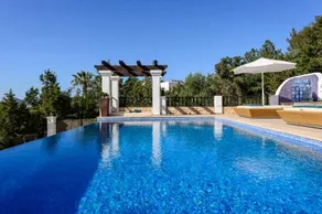 Villa Almond - Image 2