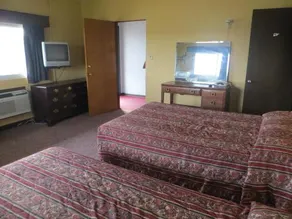 Lincoln Lodge Motel - Image 4