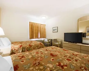 Rodeway Inn Watsonville - Image 3