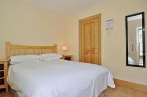 Amber Lodge Bed And Breakfast - Image 3