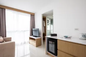 Modern Thai Suites - Image 3