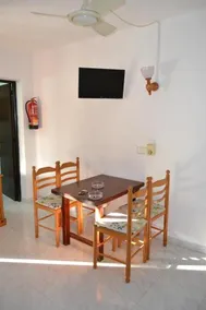 Apartamentos Isabel - Image 5