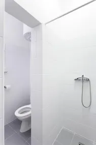 Home Plus Hostel - Image 5
