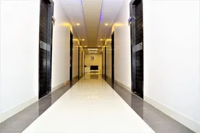 Hotel Vrindavan - Image 5