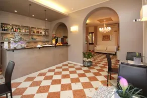 Hotel Sirena - Image 3