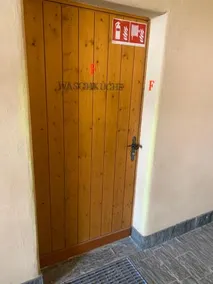 Apartment Utoring Plaz 083 - Image 5