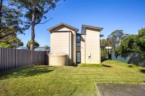 Panorama @ The Lake Pet Friendly 15 Mins To Hyams Beach - Image 5