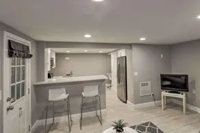 Cozy Quiet Getaway Surrounded by Nature - 19 Miles to Downtown Boston! - Image 2