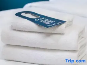 Travelodge Melksham - Image 2