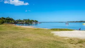 Spacious Family Unit With Incredible Views. - Image 4