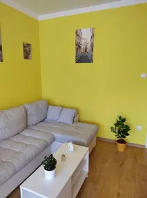 Pihenő Zug Apartman - Image 4