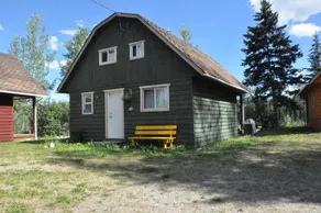 Ruth Lake Lodge Cottages - Image 3
