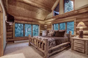 Pine Forest Lodge - Image 2