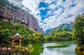 Danxia International Youth Hostel - Image 2