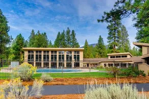 Bracken Lane Golf Retreat - Image 2