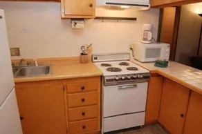 Bunker Hill - Image 4