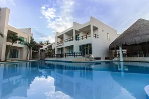 Coral Maya Condo Hotel - Image 5