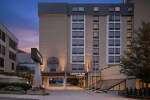Wyndham Pittsburgh University Center - Image 5