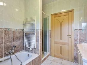 Pleasant Holiday Home With Recreation Room - Image 3