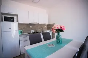 Gavran Apartment Vinjerac - Image 4