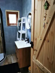 Domek letniskowy caÅ‚oroczny zalew ChaÅ„cza Willa LeÅ›ny Czar balia sauna - Image 4