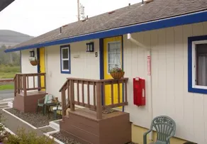 Beach Stay Motel - Image 2
