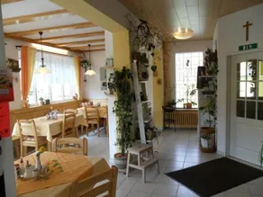Hendling Pension - Image 2
