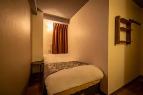 Hotel Peace - Image 3