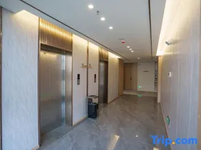 QingyiHotel - Image 5