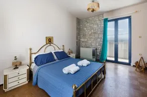 Thalassa House - Image 3