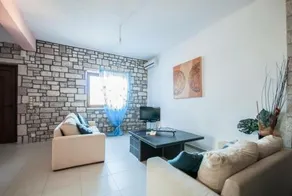 Diamond Elea Stone Apartments - Image 2