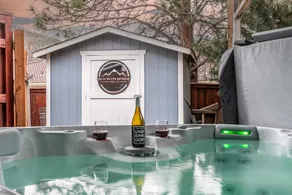 Hot Tub Pool Table Deck With Pilot Butte Views - Image 4