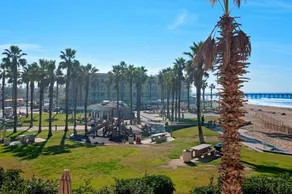 Imperial Beach Club 101 - Image 5