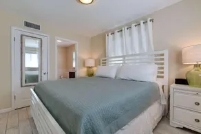 Fiddle Fig Cottage 1 Bedroom 1 Bathroom Cottage - Image 5