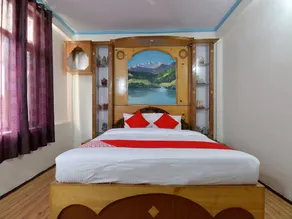 Hotel Kartik by OYO Rooms - Image 3