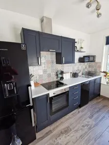 Kingsway Lodge Guest House - Image 2