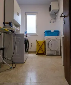 Modern 3 bedroom Apartment in Luqa - Image 2