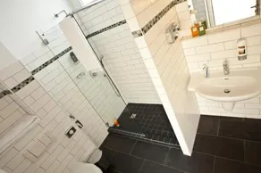 Stars Guesthouse Berlin - Image 2