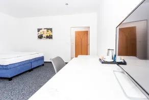 Tif Hotel & Restaurant - Image 3