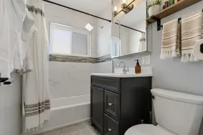 Hot tub Downtown The Bungalow - Image 3