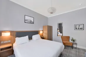 The Station Hotel - Image 4