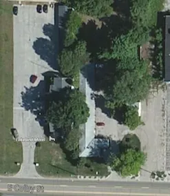 Lake Land Inn - Image 5