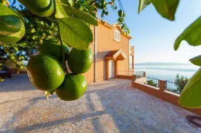 Summerheaven Apartments - Image 2