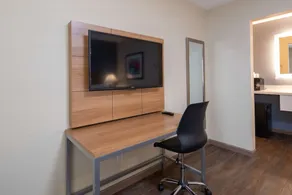 SureStay Hotel by Best Western Fairfield Napa Valley - Image 4
