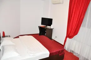 Hotel Thomas - Image 2