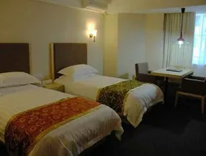 Super 8 by Wyndham Ningbo Meihe - Image 1